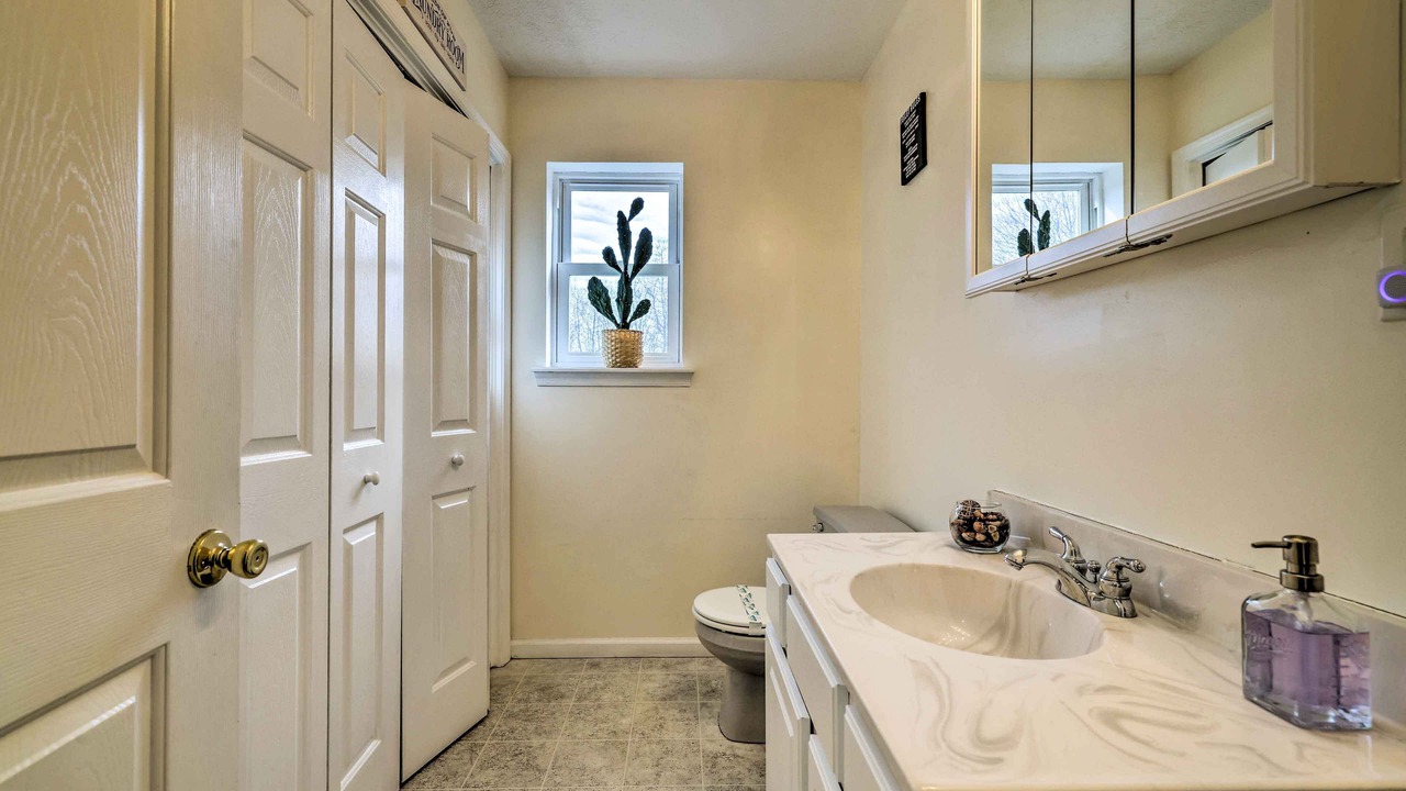 Photo of Bathroom in Long Pond