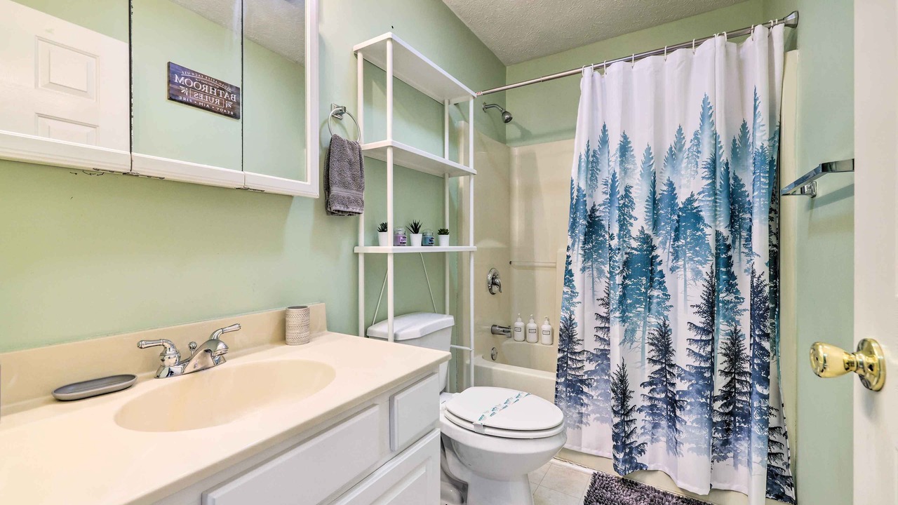 Photo of Bathroom in Long Pond