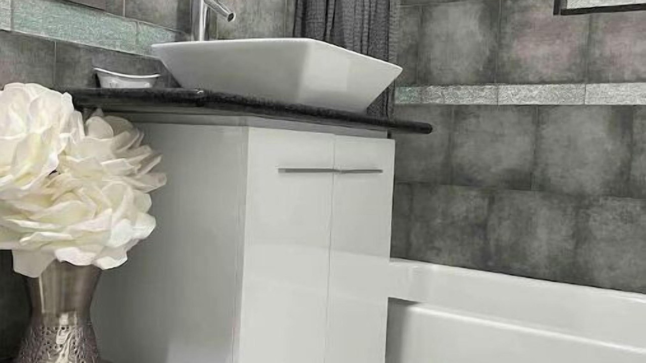 Photo of Bathroom in Elizabeth
