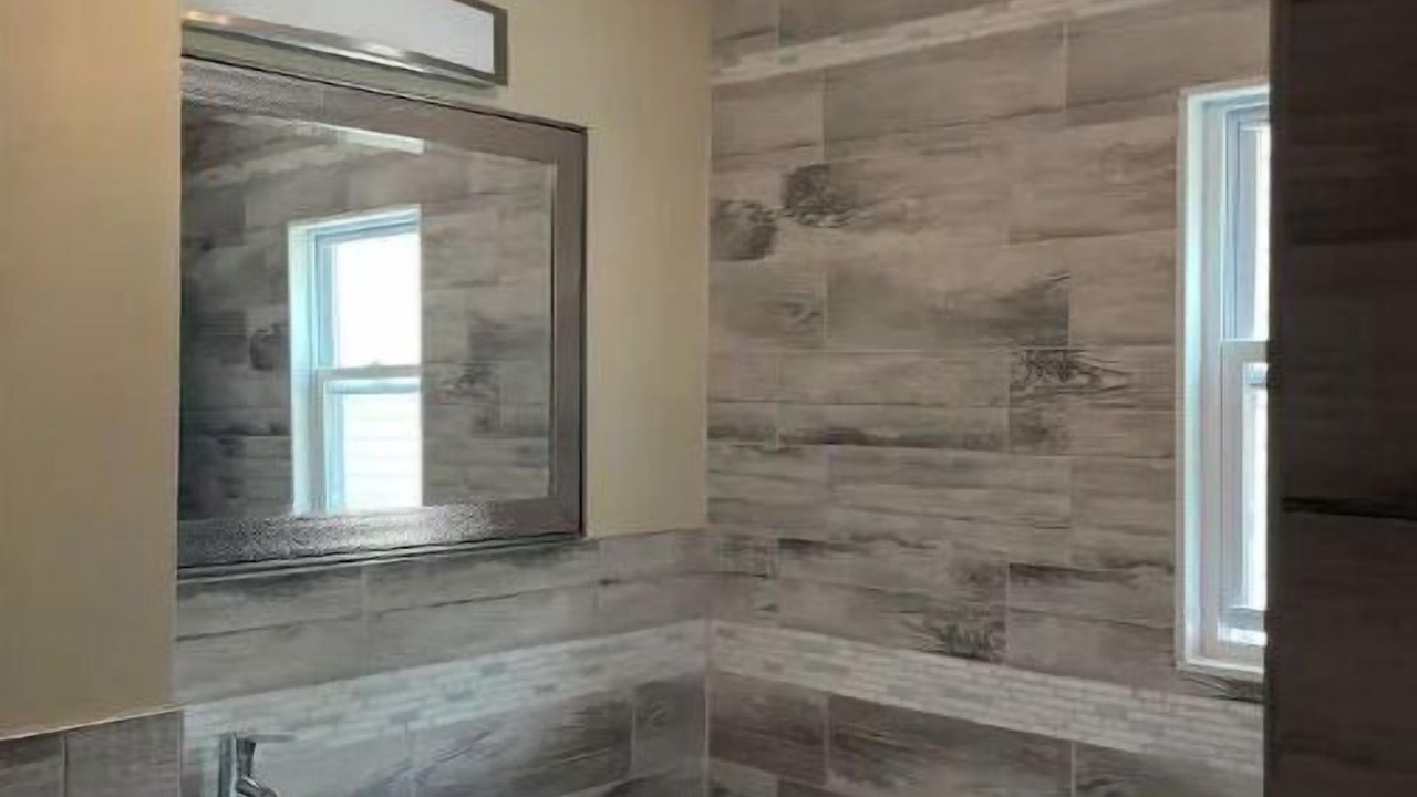 Photo of Bathroom in Elizabeth