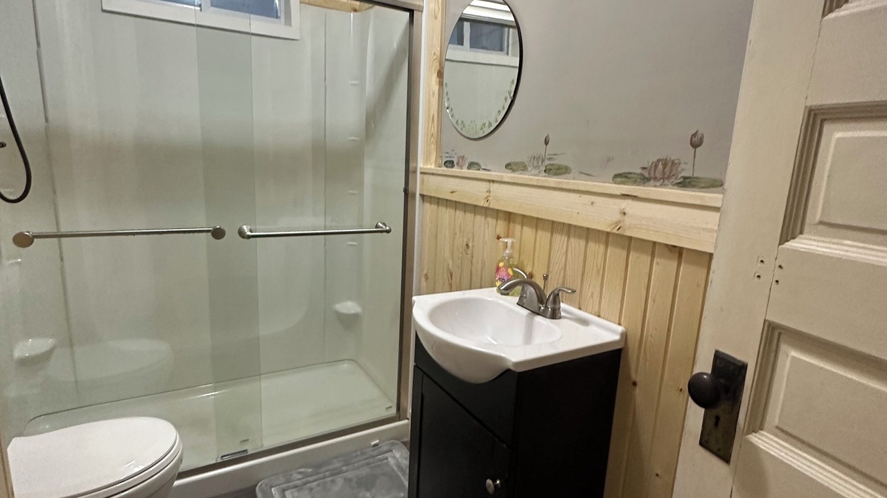 Photo of Bathroom in Brownfield