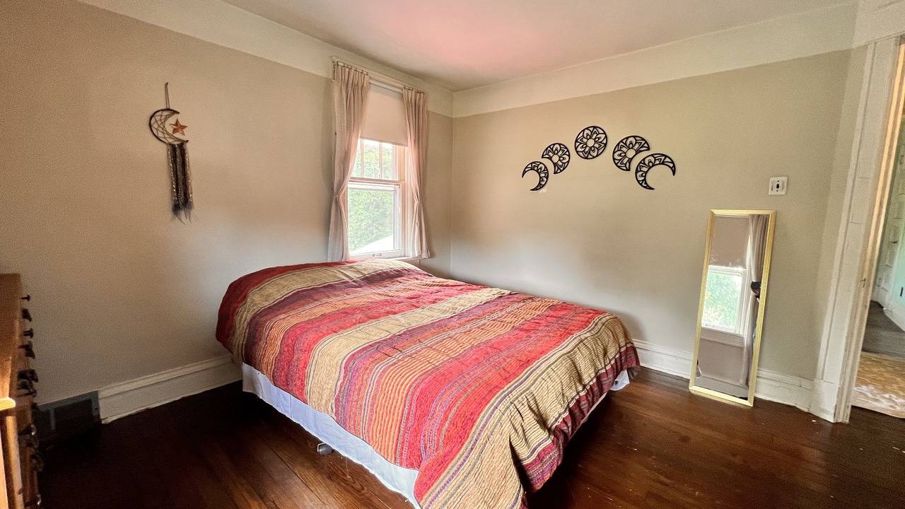 Photo of Bedroom in Brownfield