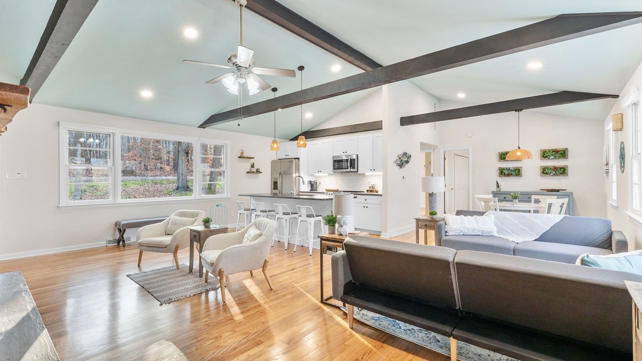 Photo of Livingroom in Elkton