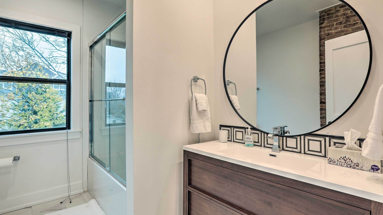 Photo of Bathroom in Long Branch