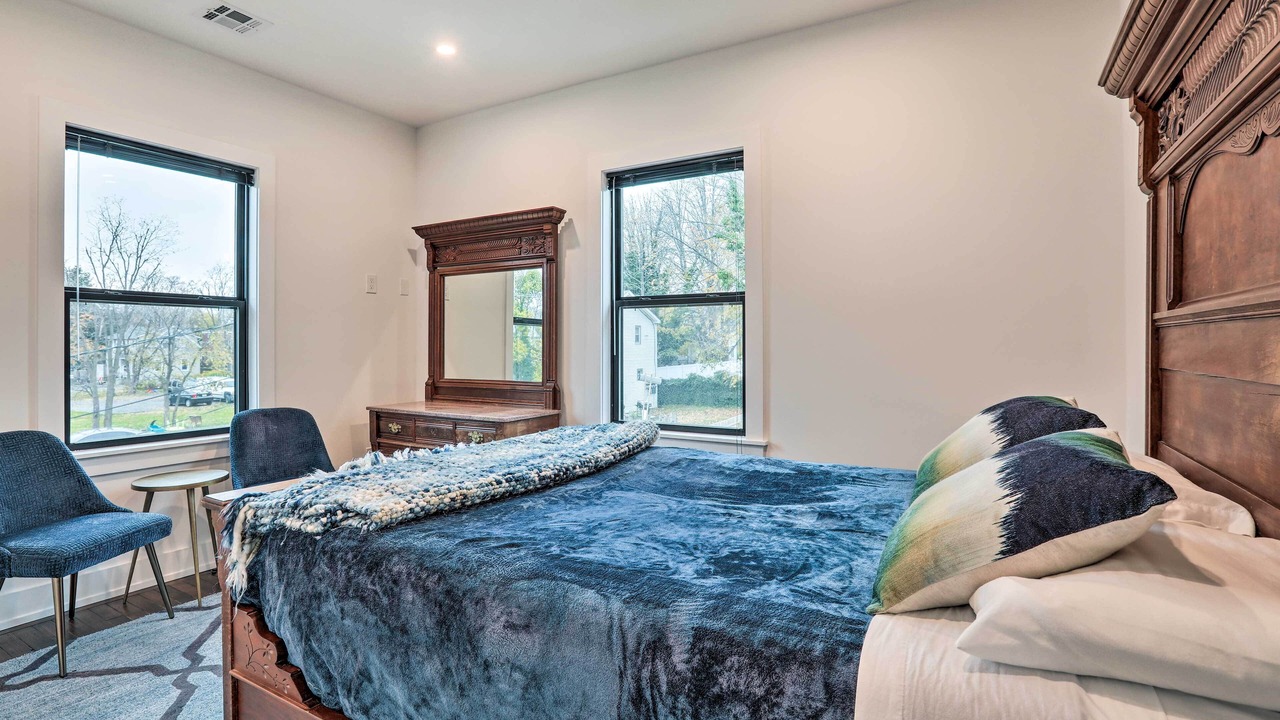 Photo of Bedroom in Long Branch