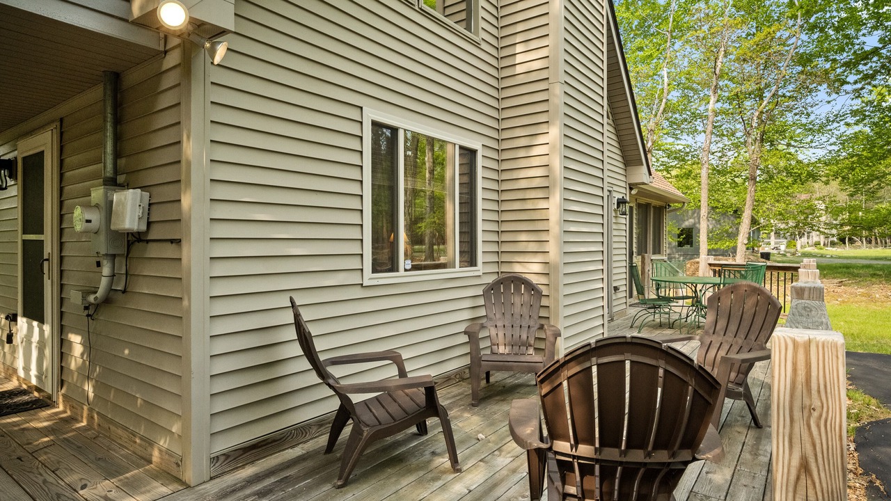 Photo of Patio Balcony in Lake Harmony Estates