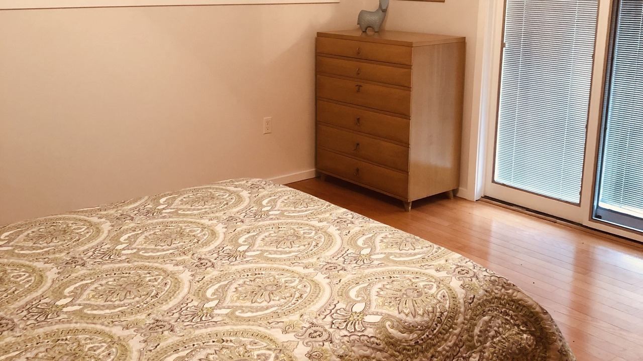 Photo of Bedroom in Roseland