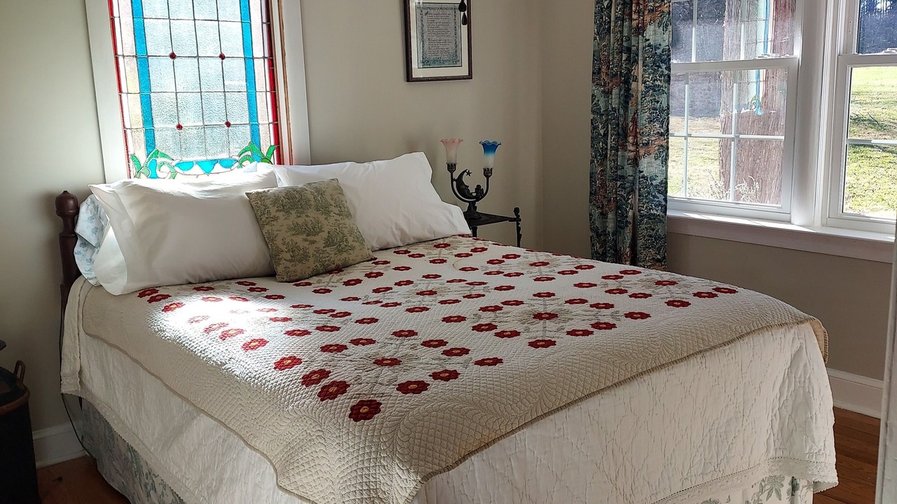 Photo of Bedroom in Strasburg