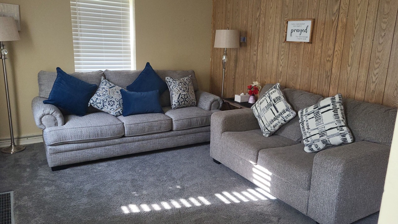 Photo of Livingroom in Merrittstown