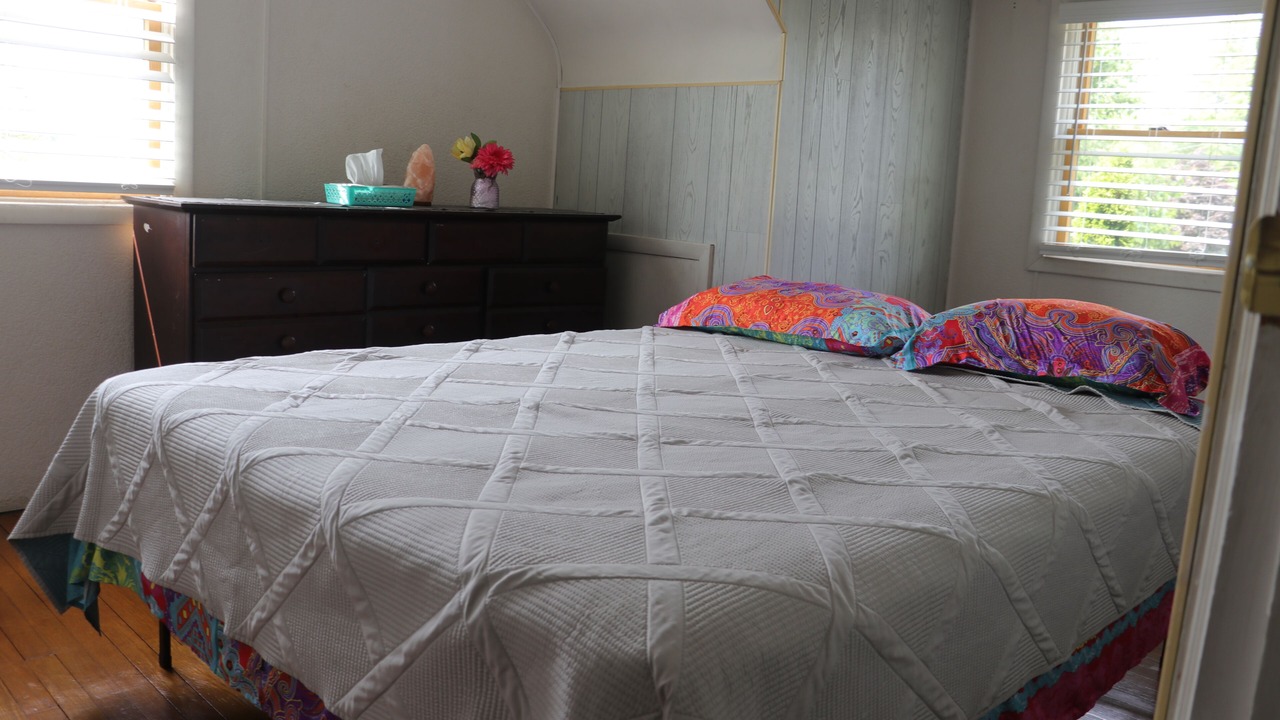 Photo of Bedroom in Merrittstown