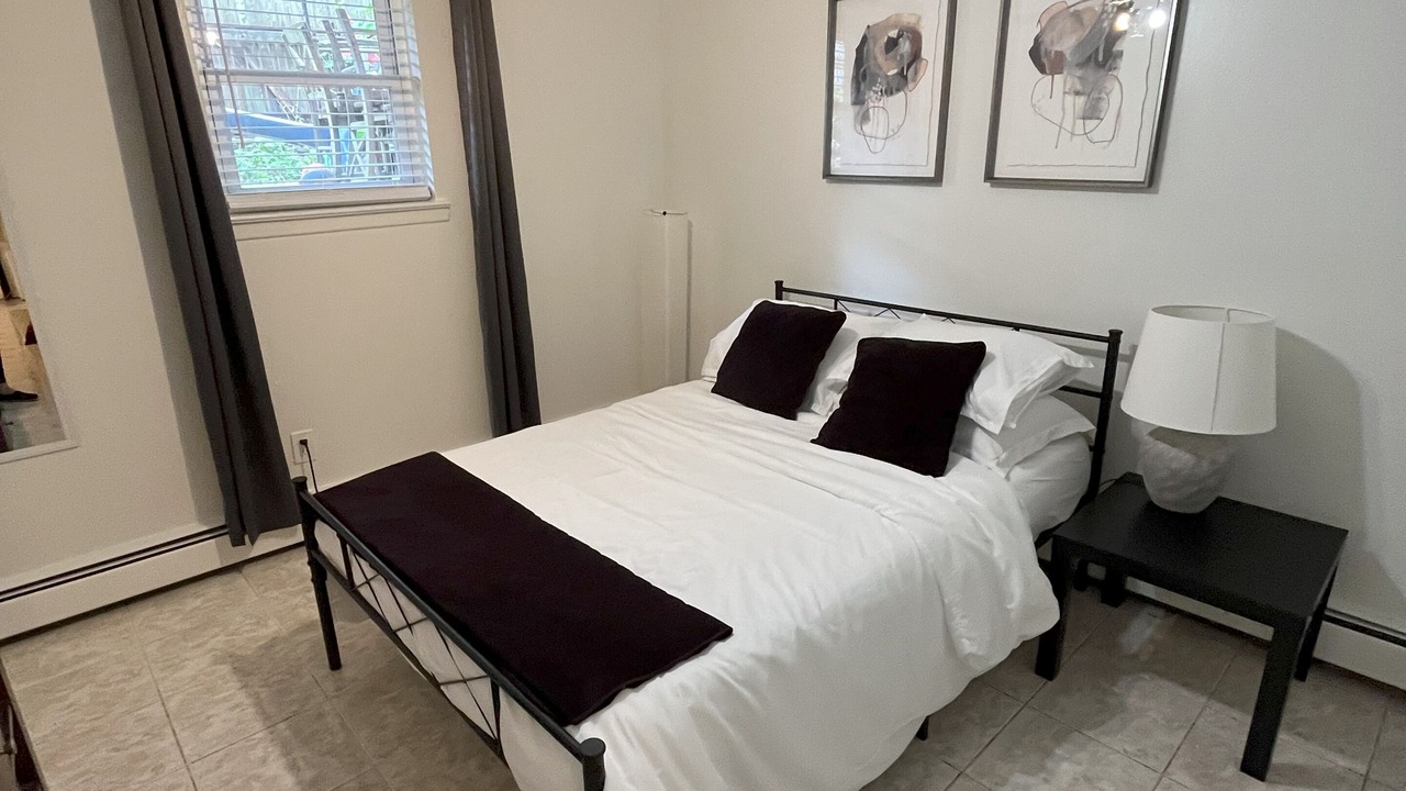 Photo of Bedroom in West New York