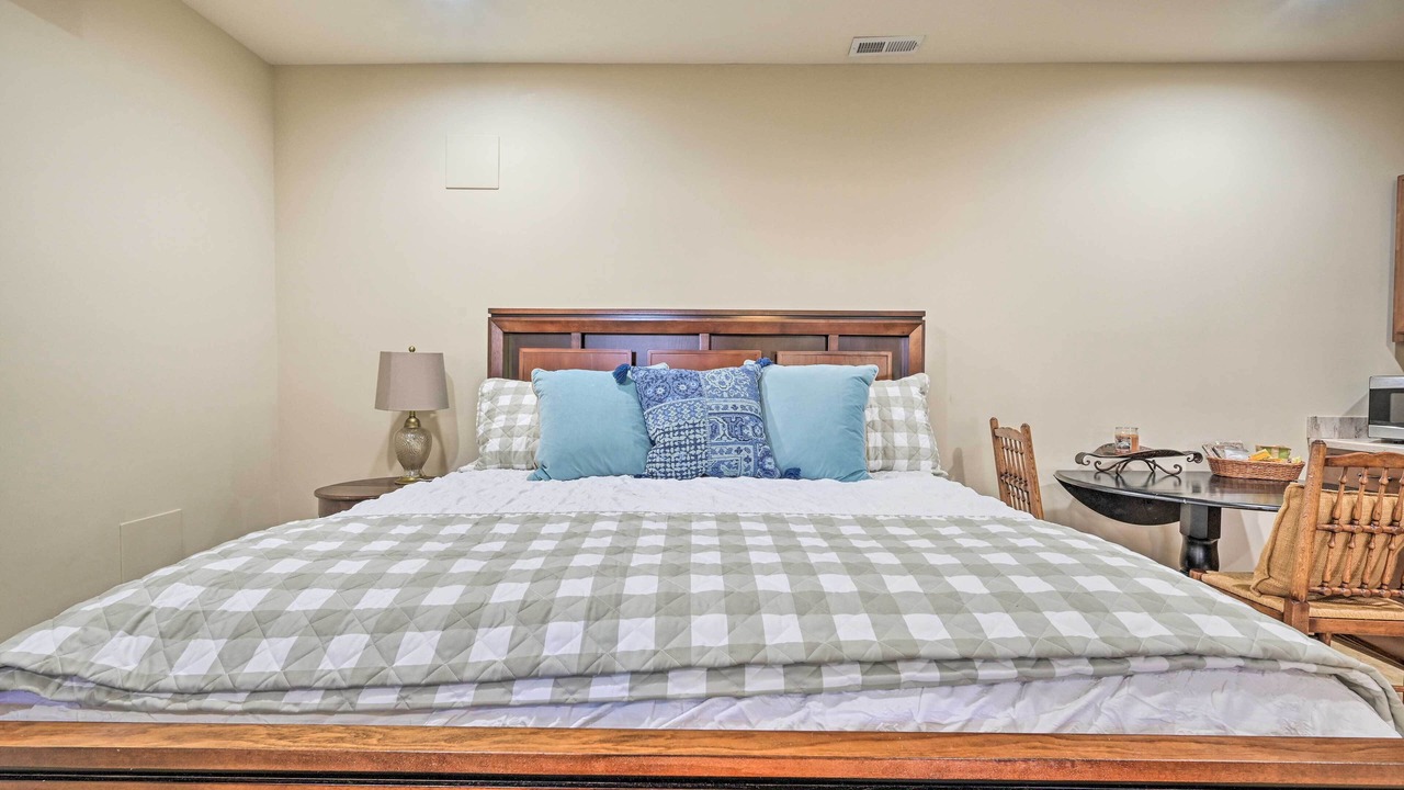 Photo of Bedroom in Mount Lena