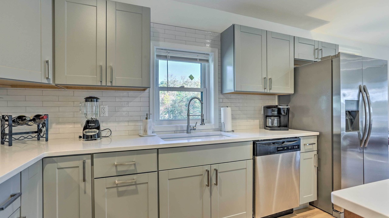 Photo of Kitchen in Town of Lumberland
