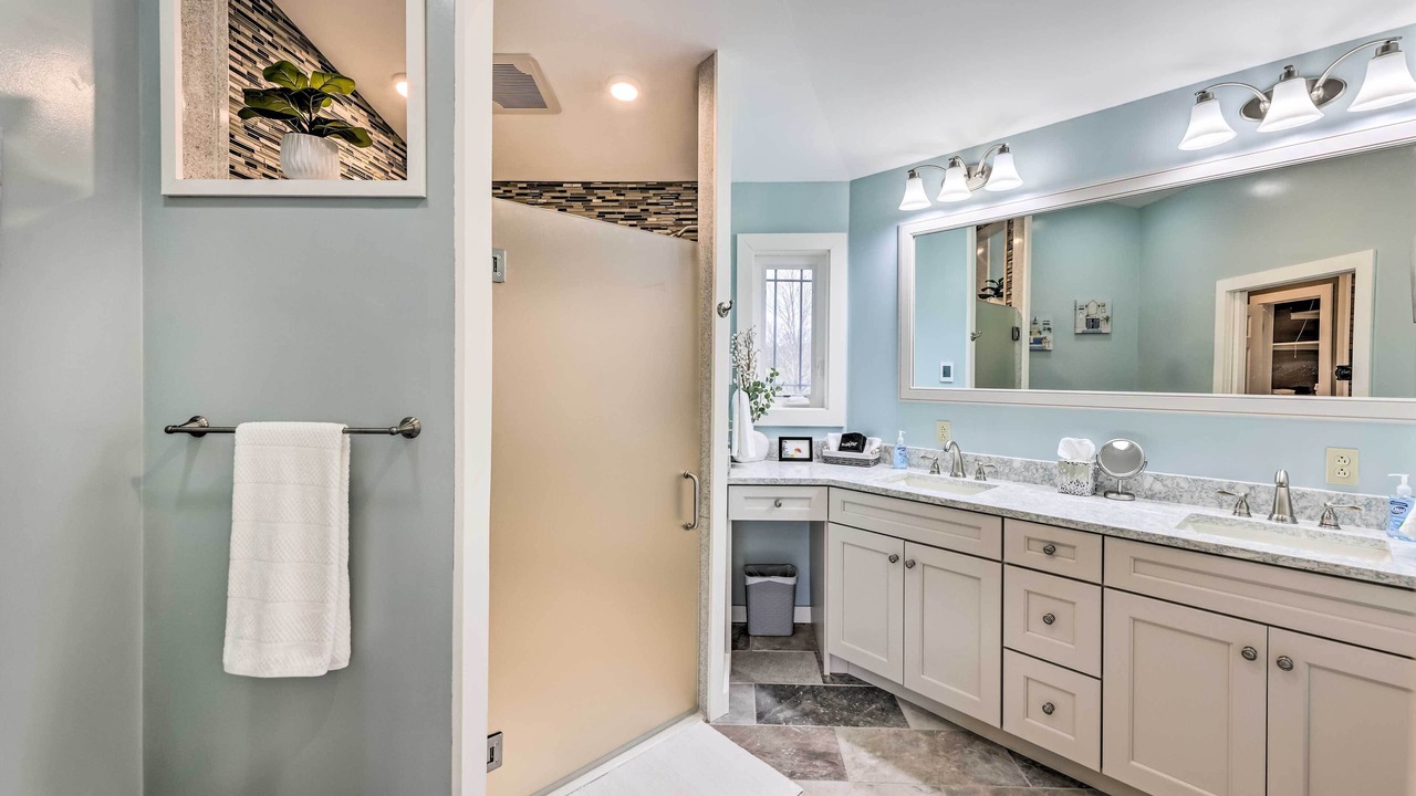 Photo of Bathroom in Marlinton