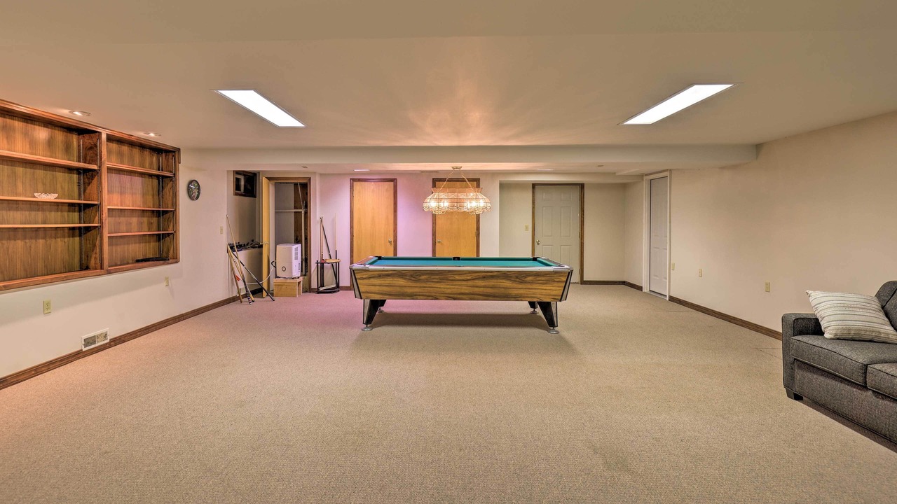 Photo of Livingroom in Romulus