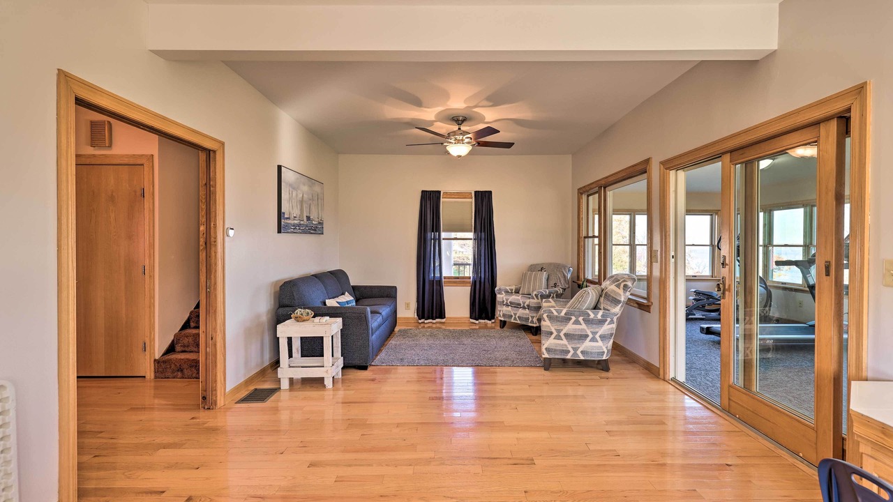 Photo of Bedroom in Romulus