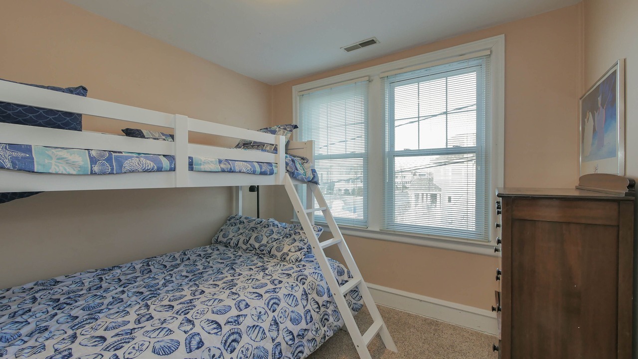 Photo of Bedroom in North End