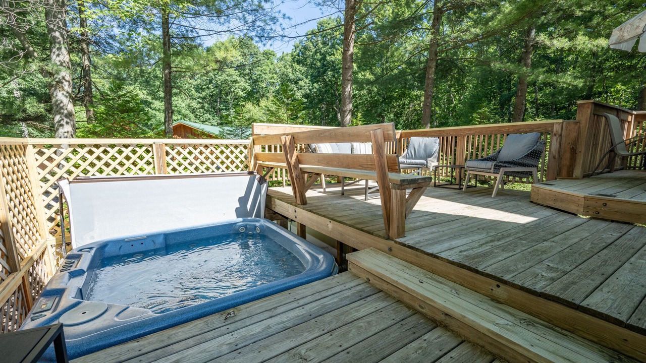 Photo of Patio Balcony in North Glade Hills