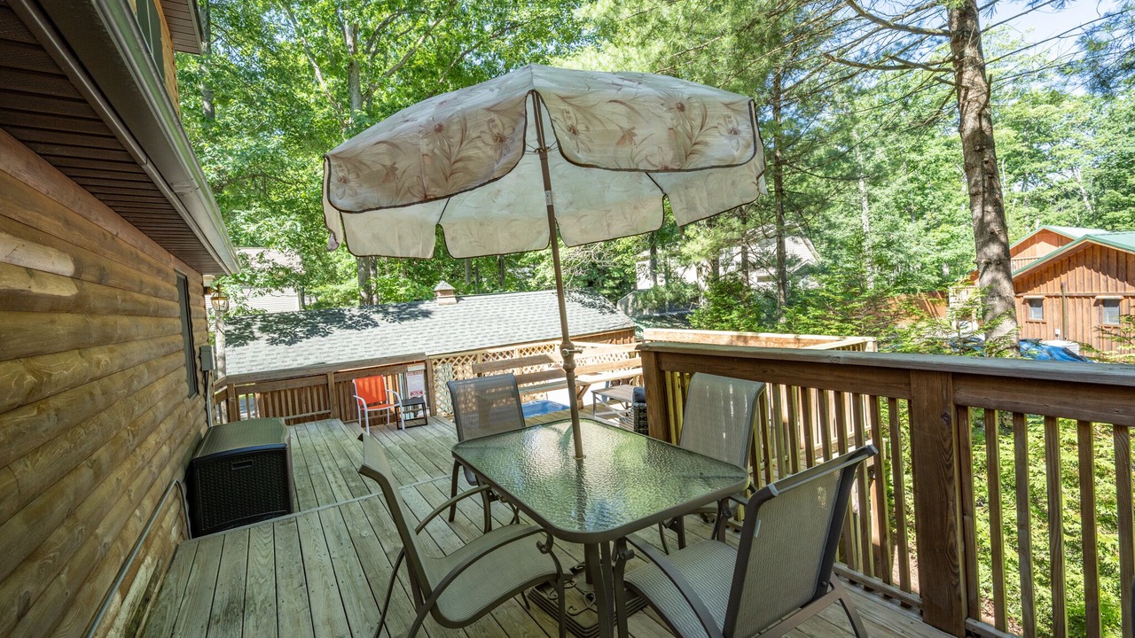 Photo of Outdoor in North Glade Hills