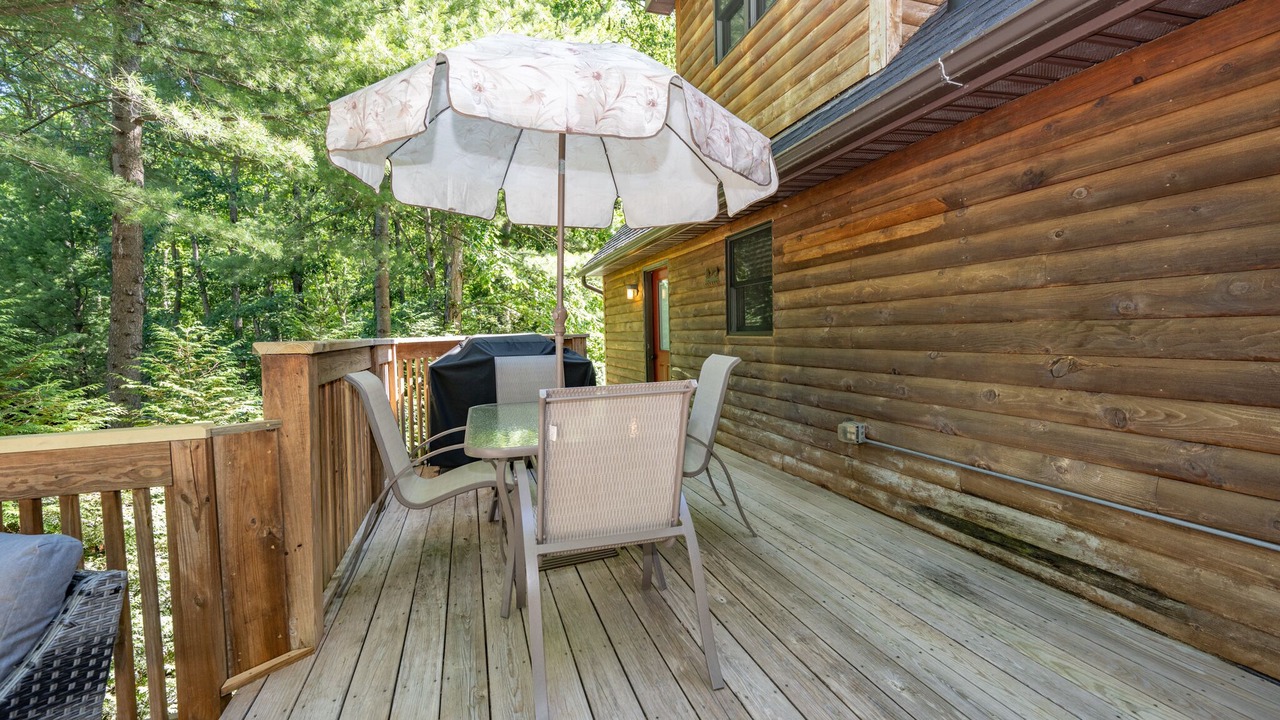 Photo of Outdoor in North Glade Hills