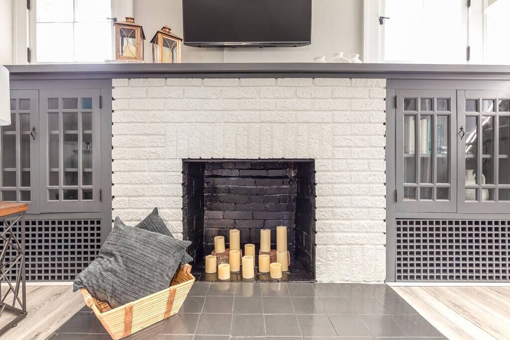 Photo of Livingroom in Highland Square