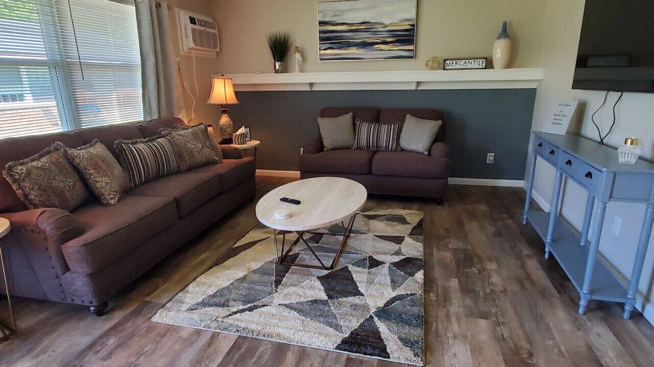 Photo of Livingroom in Franklin