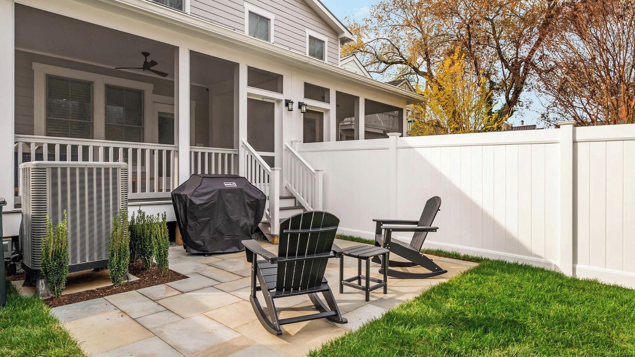 Photo of Patio Balcony in Eastport