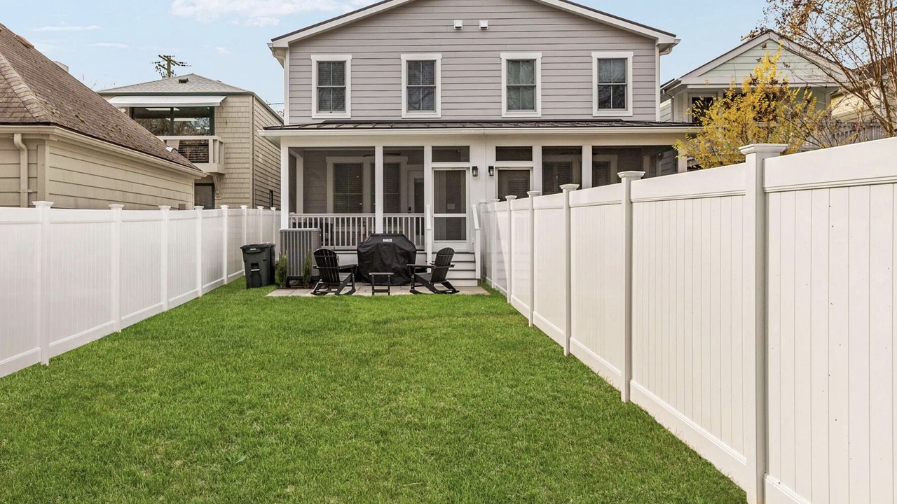 Photo of Patio Balcony in Eastport