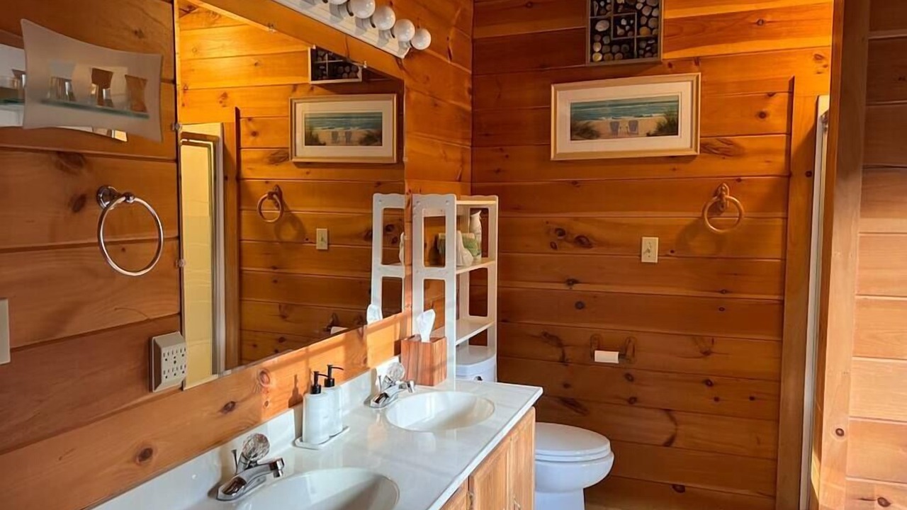 Photo of Bathroom in Kresgeville