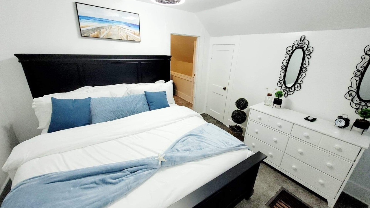 Photo of Bedroom in Toledo