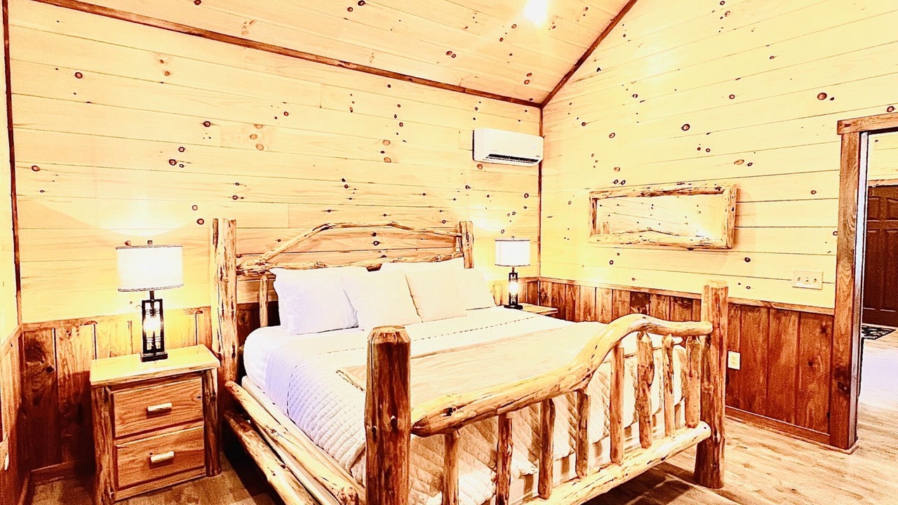 Photo of Bedroom in Creola