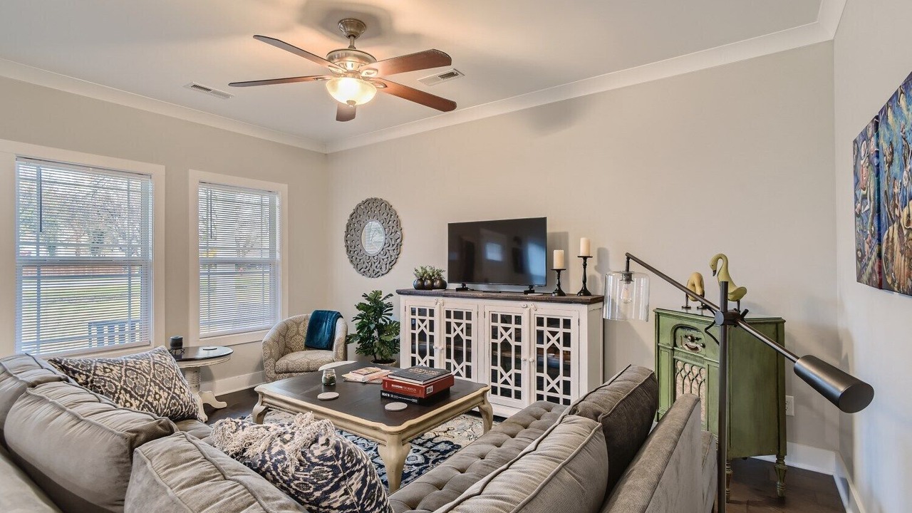 Photo of Livingroom in Heron Walk