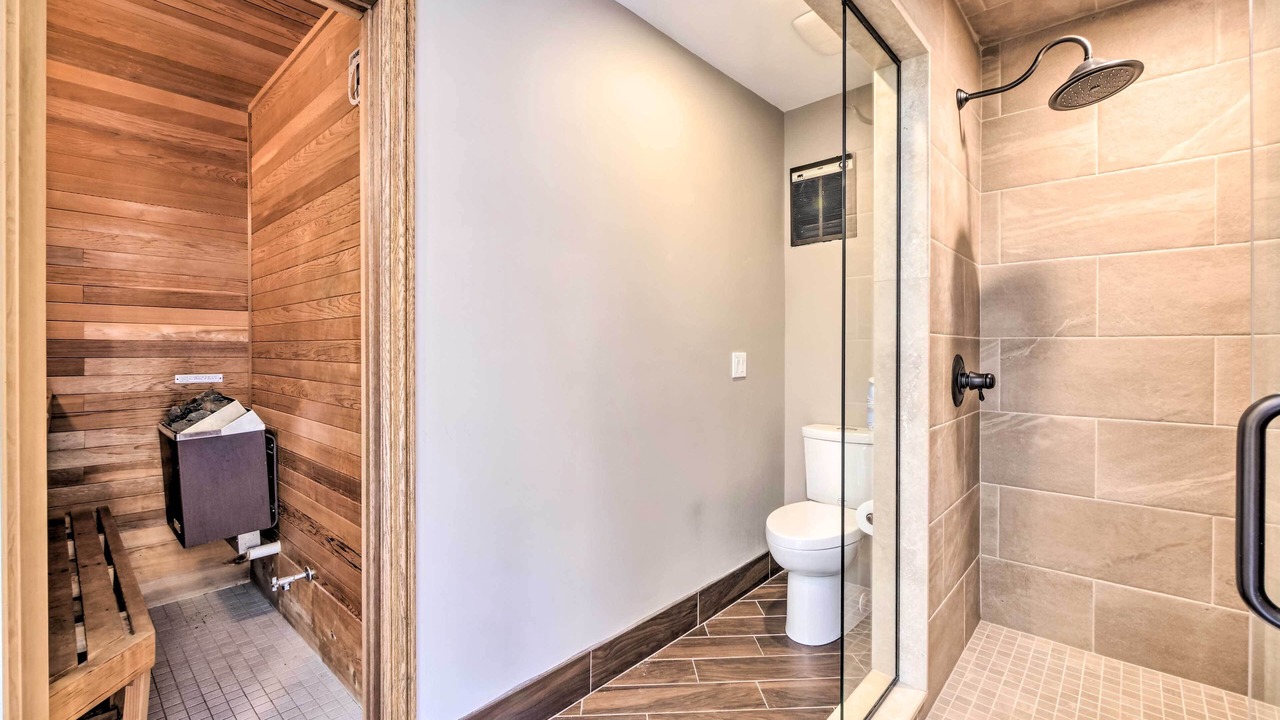 Photo of Bathroom in Solon