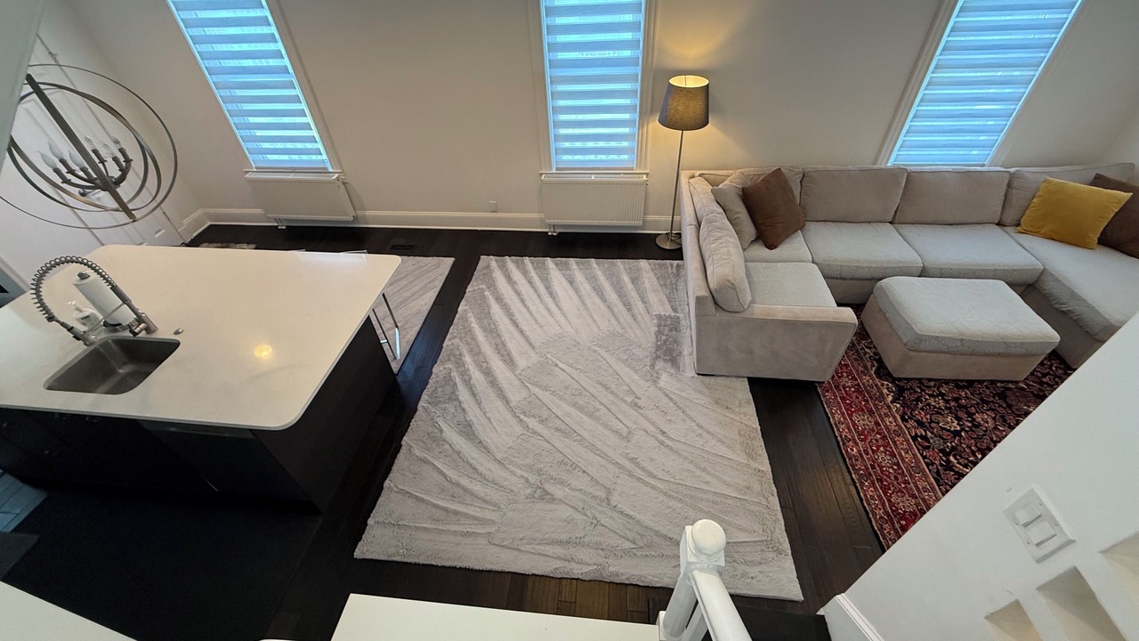 Photo of Livingroom in Fairlawn