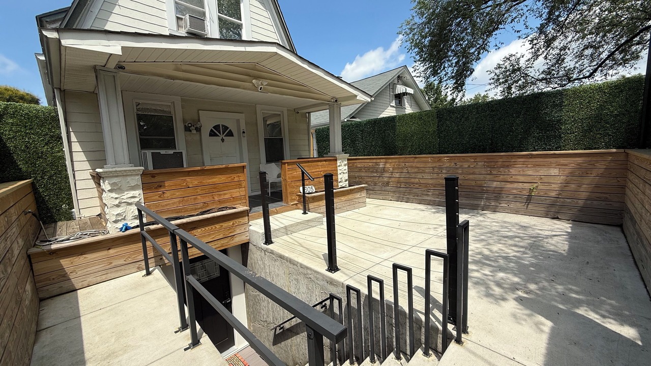 Photo of Outdoor in Fairlawn