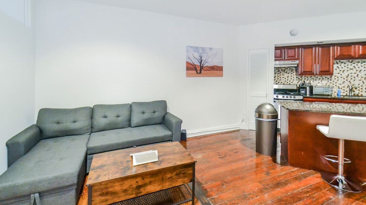 Photo of Livingroom in Old City