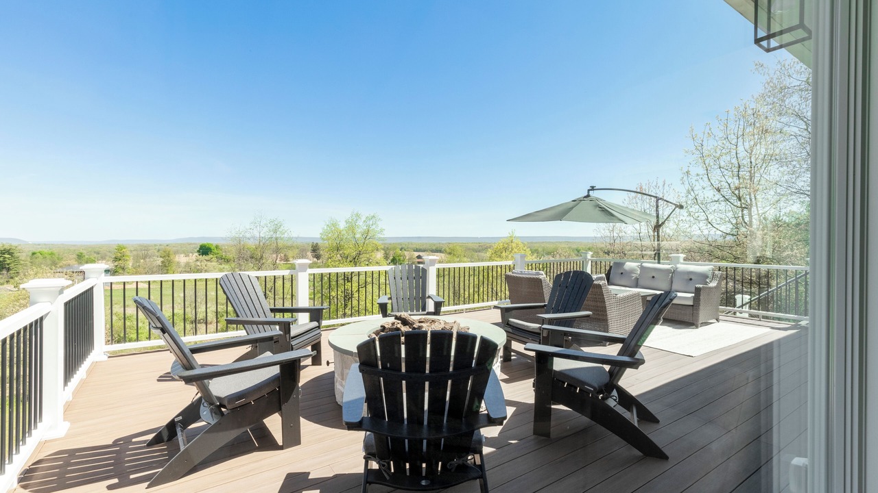 Photo of Patio Balcony in Port Matilda