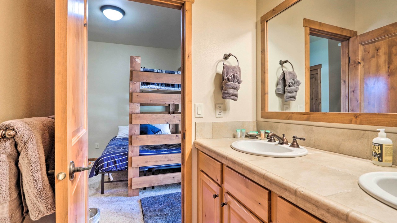 Photo of Bathroom in Tamarack Resort