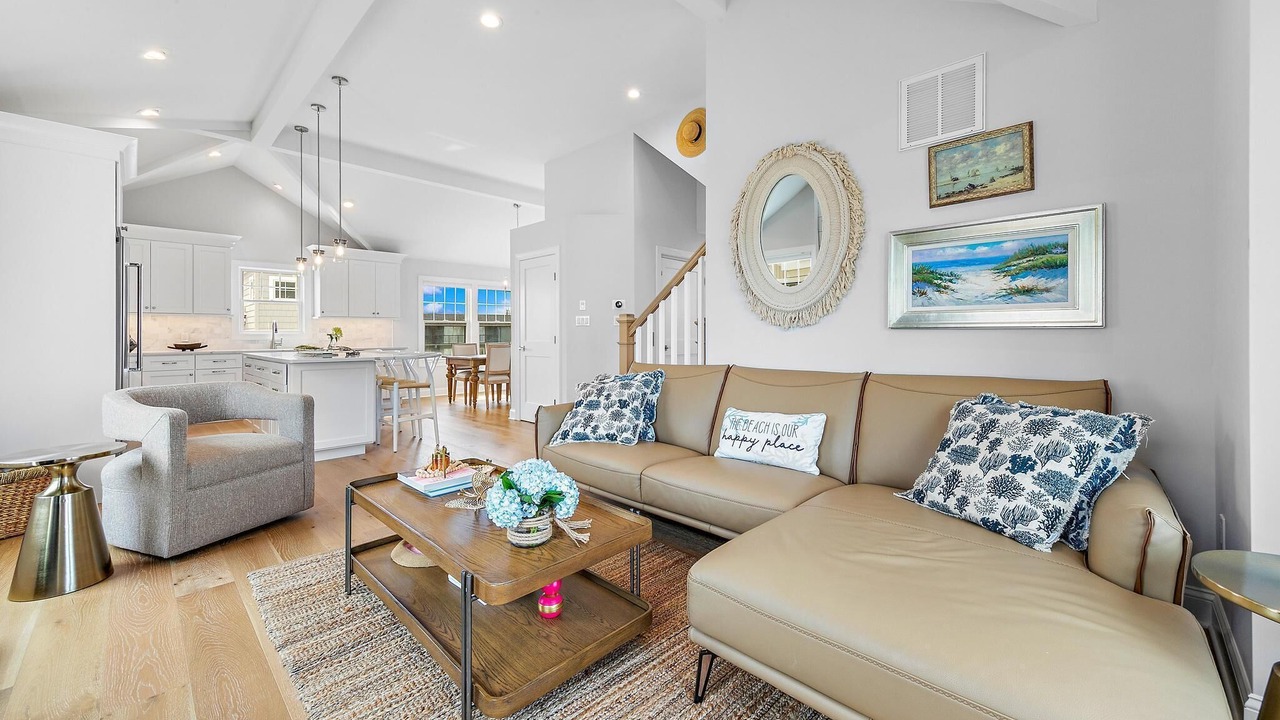 Photo of Livingroom in Beach Haven Gardens