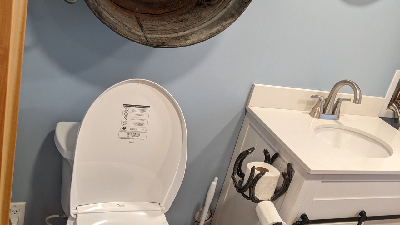 Photo of Bathroom in Bloomingdale