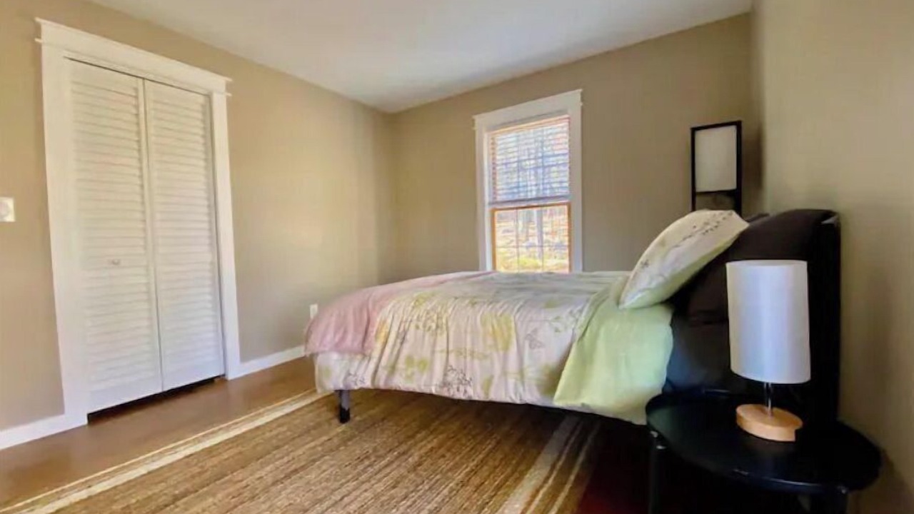 Photo of Bedroom in Gardiner