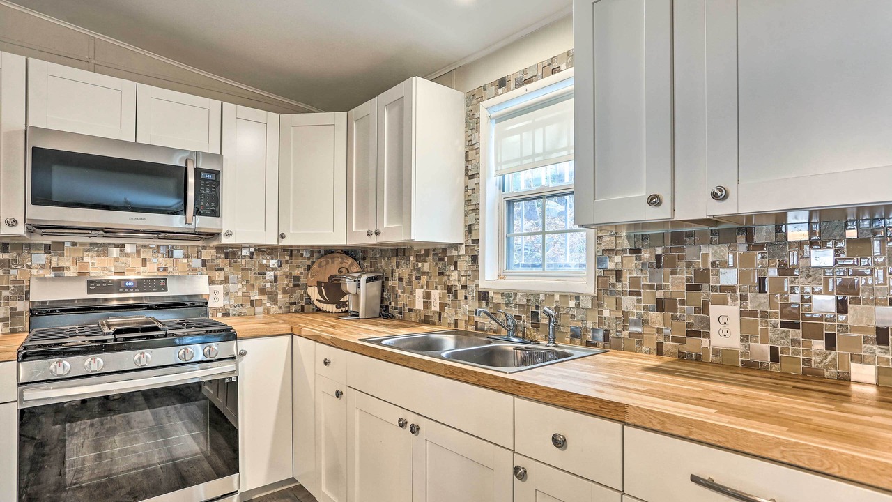 Photo of Kitchen in Greentown