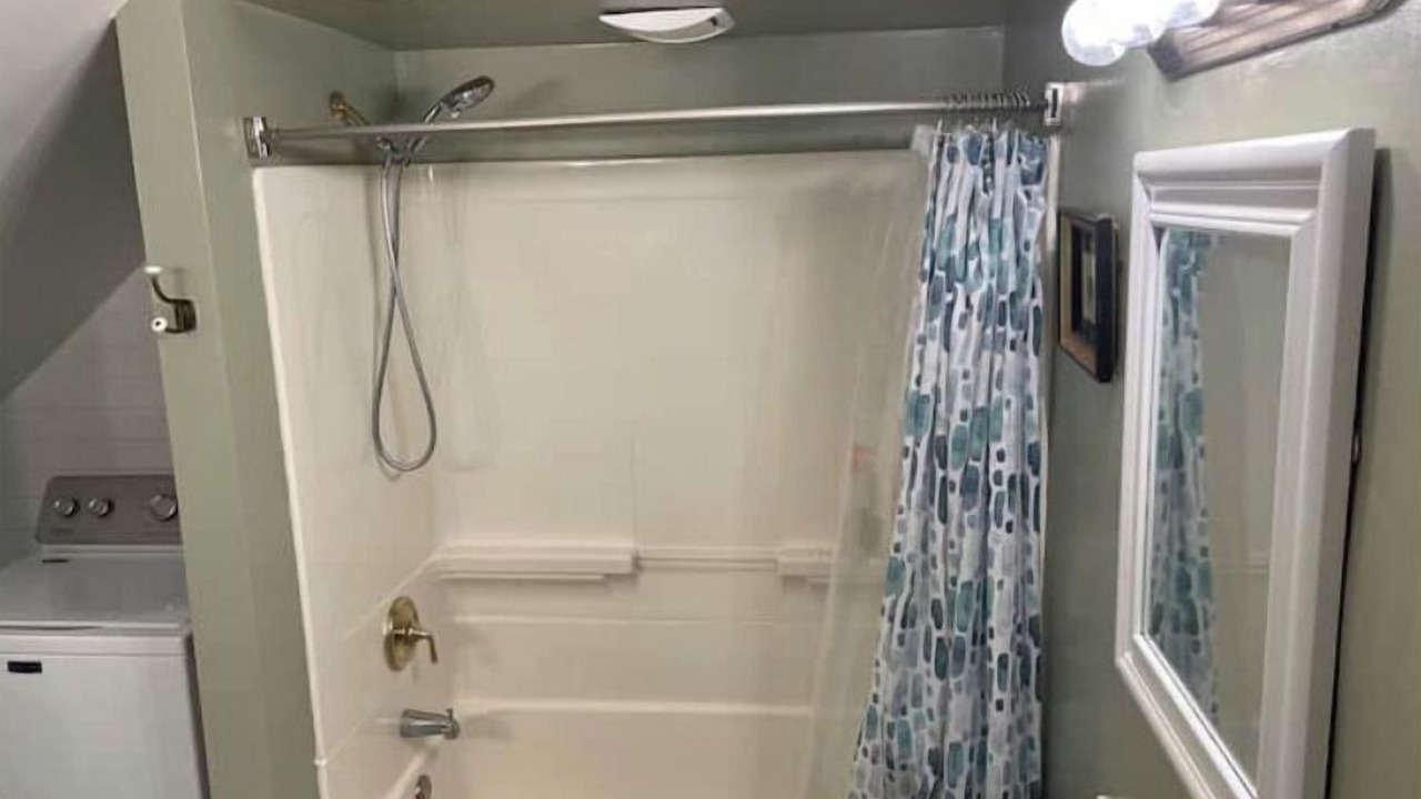 Photo of Bathroom in Berea