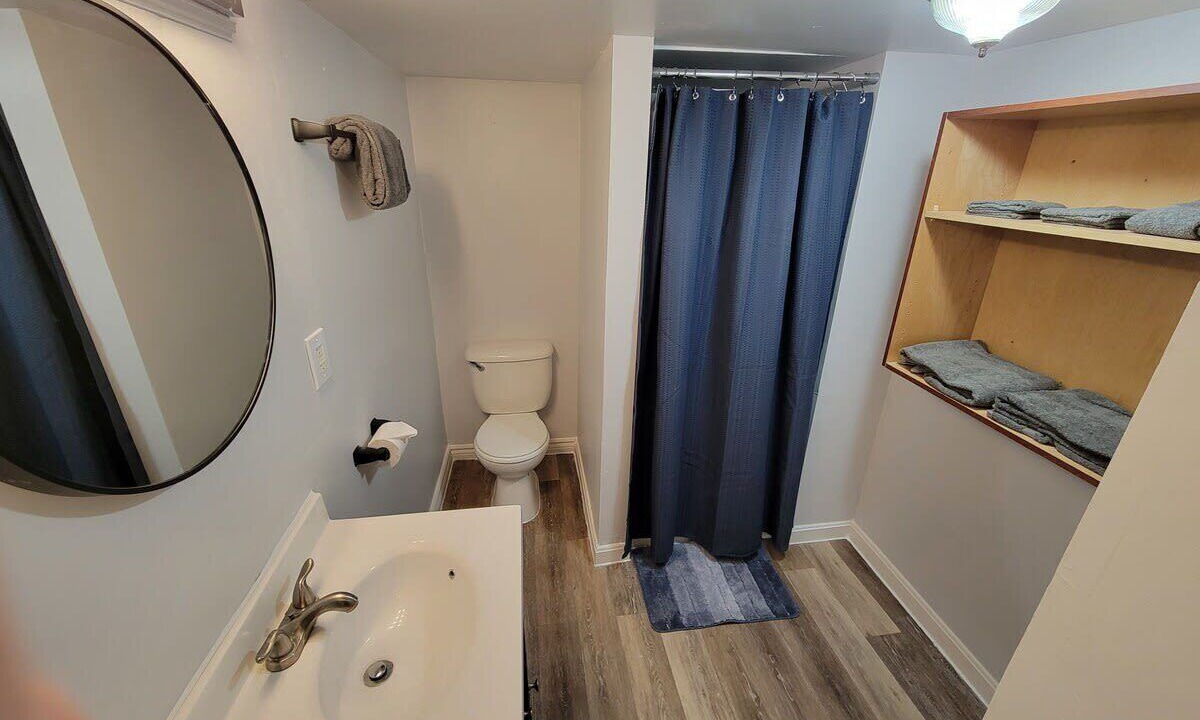 Photo of Bathroom in Marshall-Shadeland