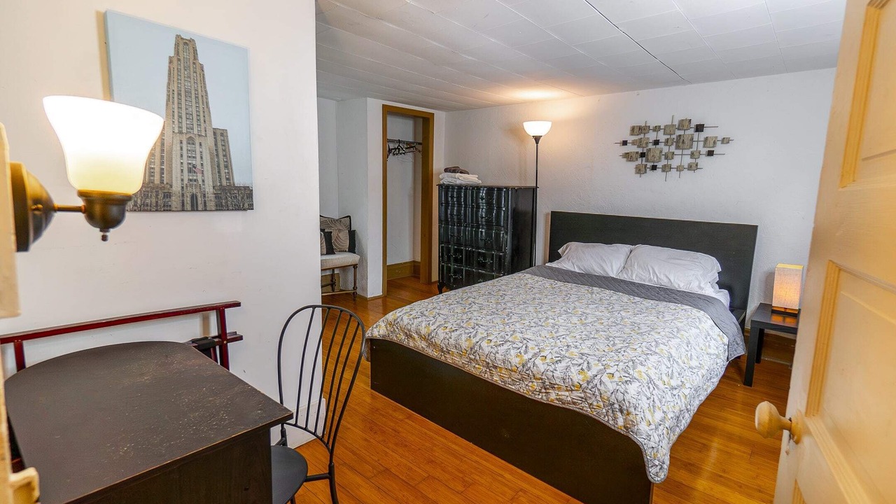 Photo of Bedroom in Bloomfield