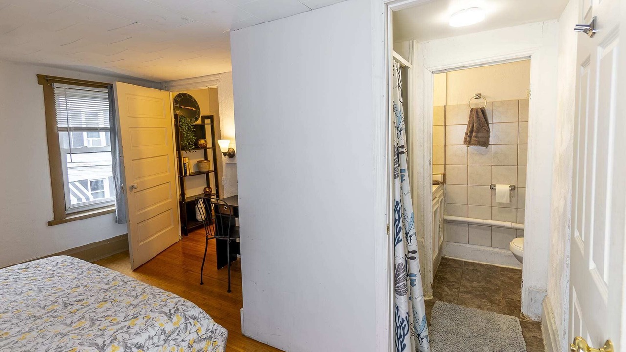 Photo of Bedroom in Bloomfield