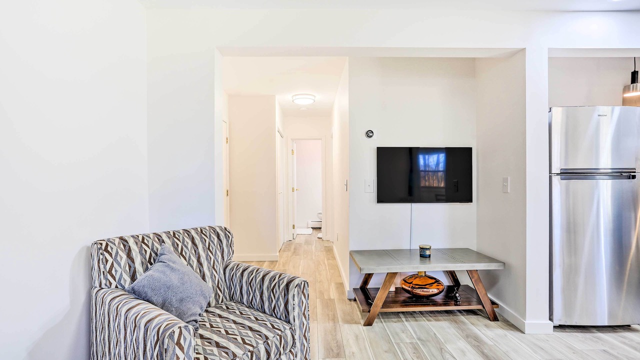 Photo of Livingroom in New Paltz