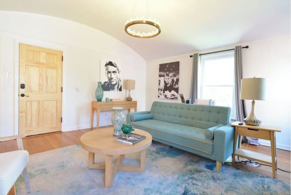 Photo of Livingroom in Grandview Heights