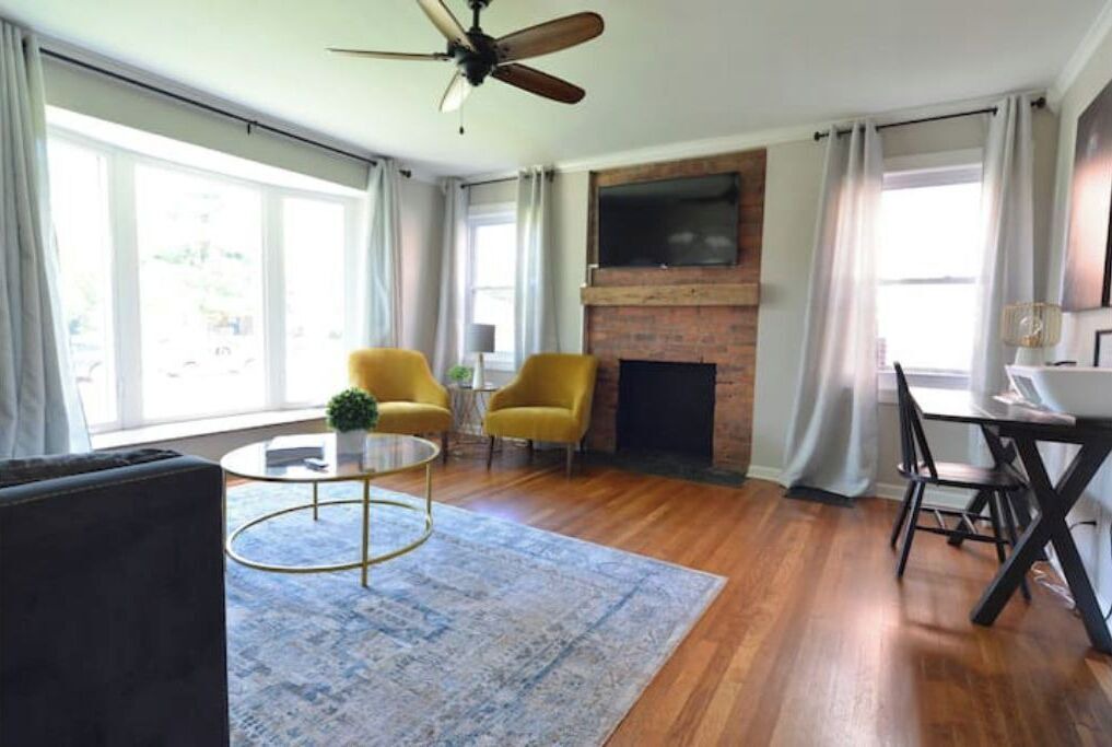 Photo of Livingroom in Grandview Heights