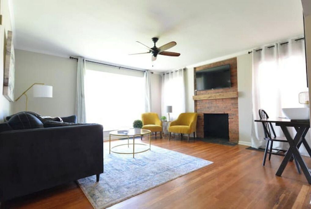 Photo of Livingroom in Grandview Heights